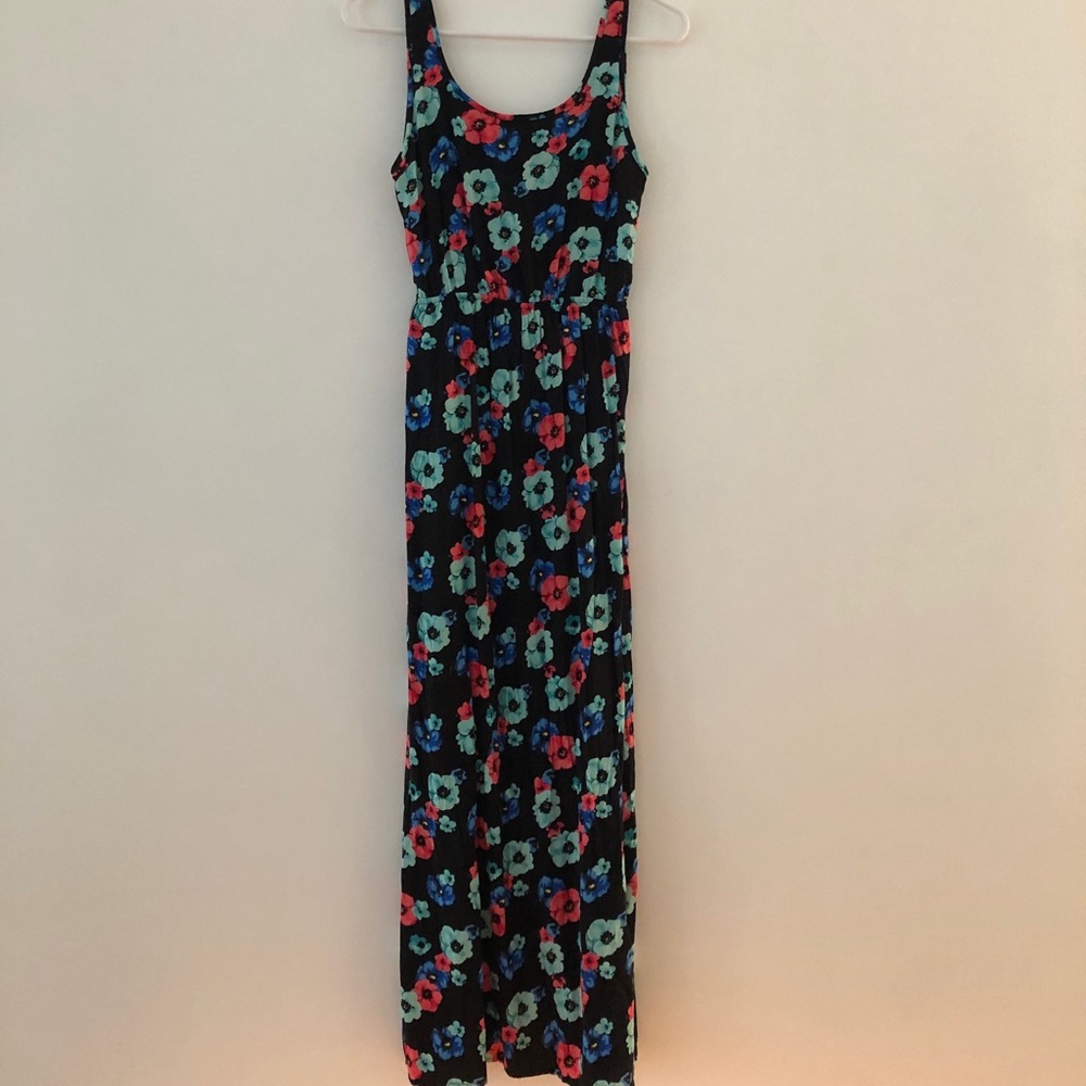 Women’s size small maxi dress